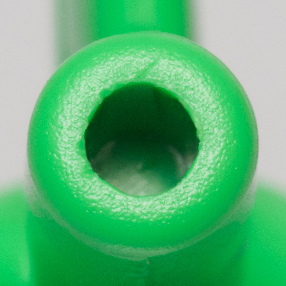 33051 unmarked apple stem hole